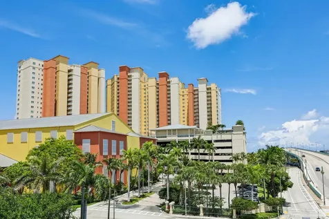2640 Lake Shore Drive Riviera Beach FL 33404