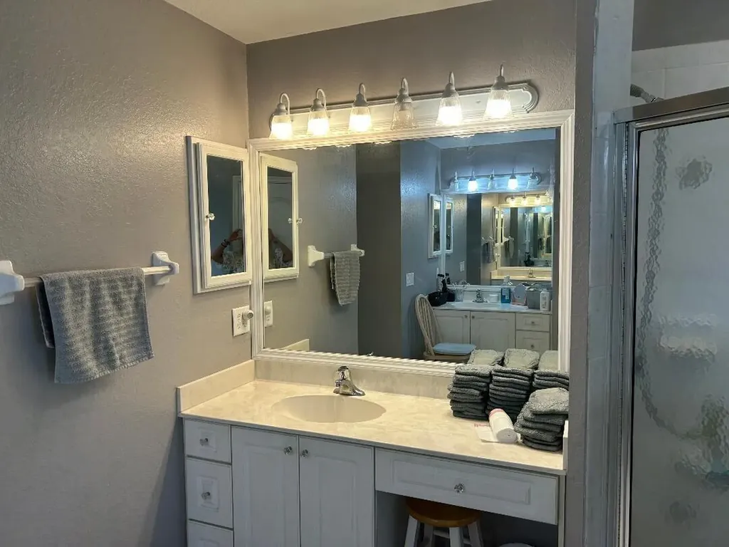 2301 SE Mariola Avenue SE Port St Lucie FL 34952