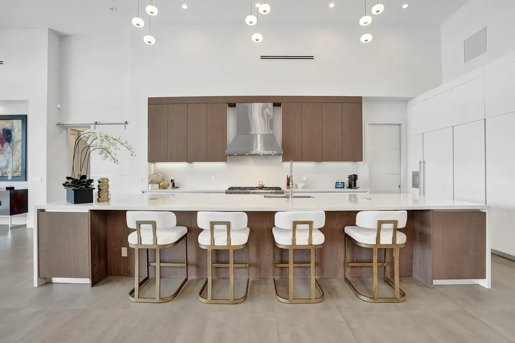 2816 NE 38th Street Fort Lauderdale FL 33308