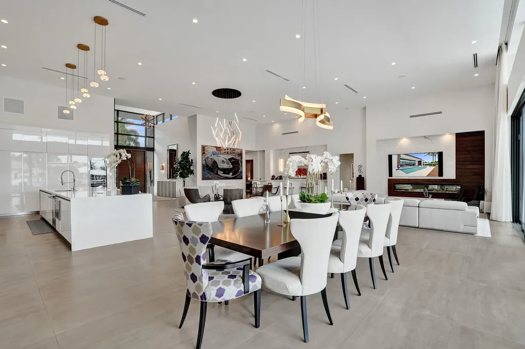 2816 NE 38th Street Fort Lauderdale FL 33308