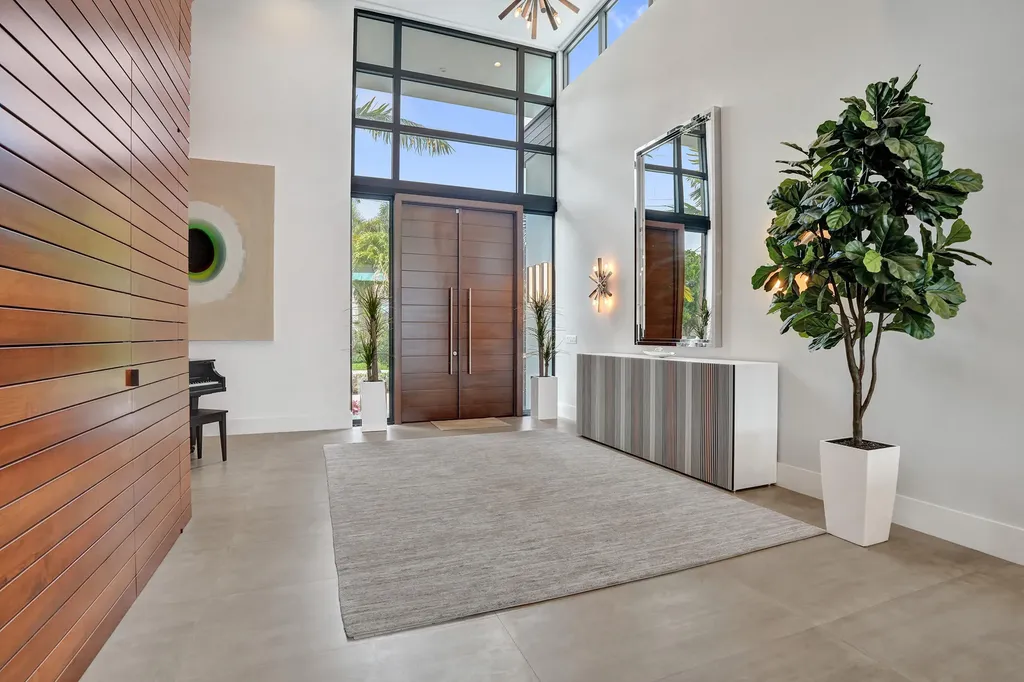2816 NE 38th Street Fort Lauderdale FL 33308
