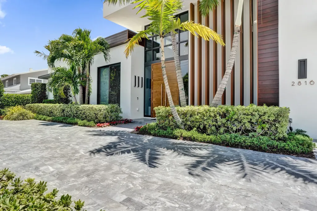2816 NE 38th Street Fort Lauderdale FL 33308