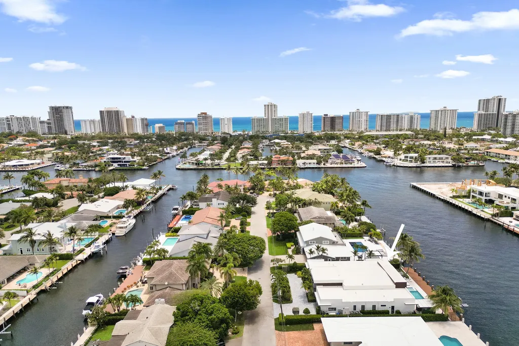 2816 NE 38th Street Fort Lauderdale FL 33308