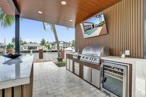 2816 NE 38th Street Fort Lauderdale FL 33308