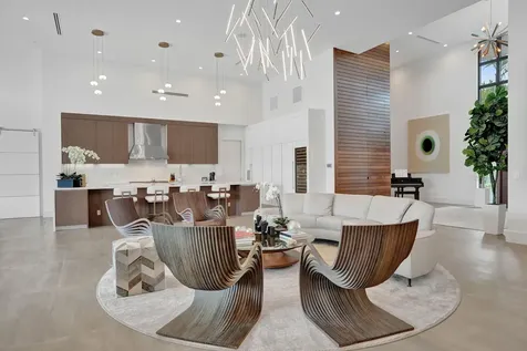 2816 NE 38th Street Fort Lauderdale FL 33308