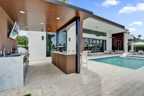 2816 NE 38th Street Fort Lauderdale FL 33308