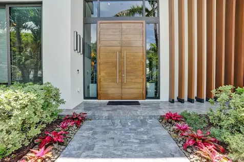 2816 NE 38th Street Fort Lauderdale FL 33308