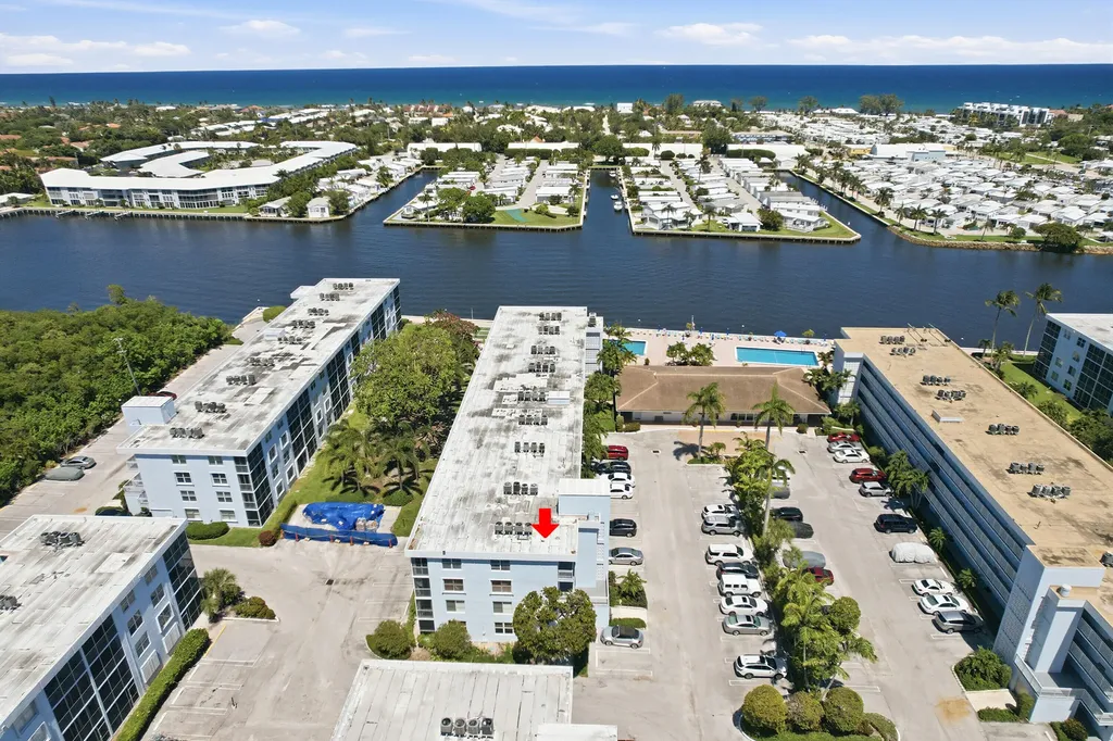 2008 S Federal Highway Boynton Beach FL 33435