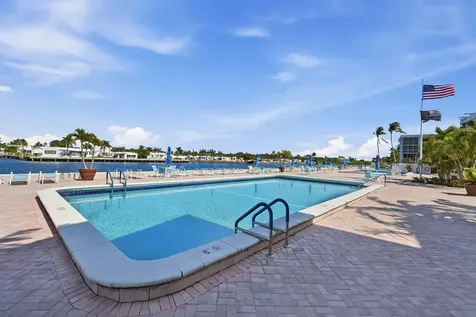 2008 S Federal Highway Boynton Beach FL 33435