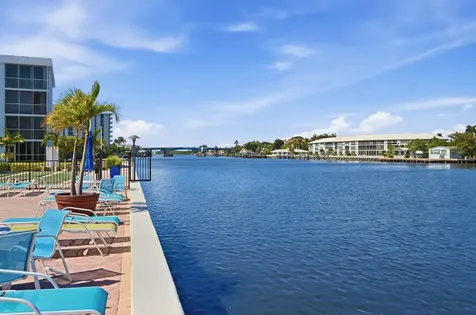 2008 S Federal Highway Boynton Beach FL 33435
