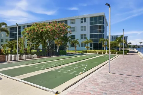 2008 S Federal Highway Boynton Beach FL 33435