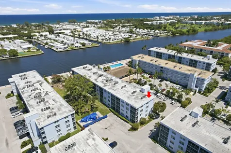 2008 S Federal Highway Boynton Beach FL 33435