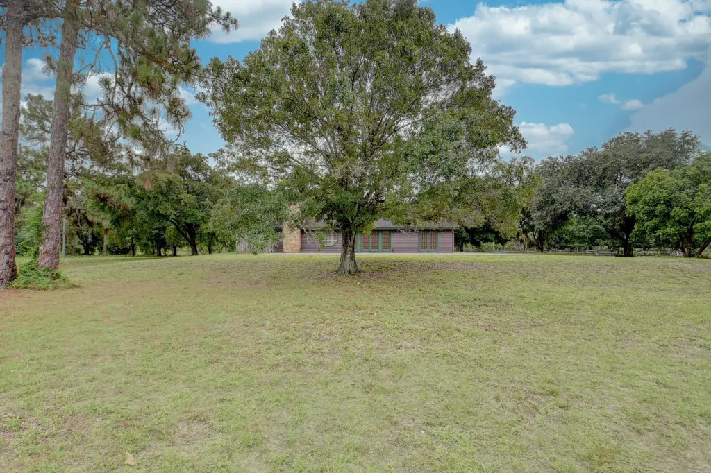 19153 Eagles Way Court Loxahatchee FL 33470
