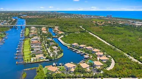 13501 Treasure Cove Circle North Palm Beach FL 33408