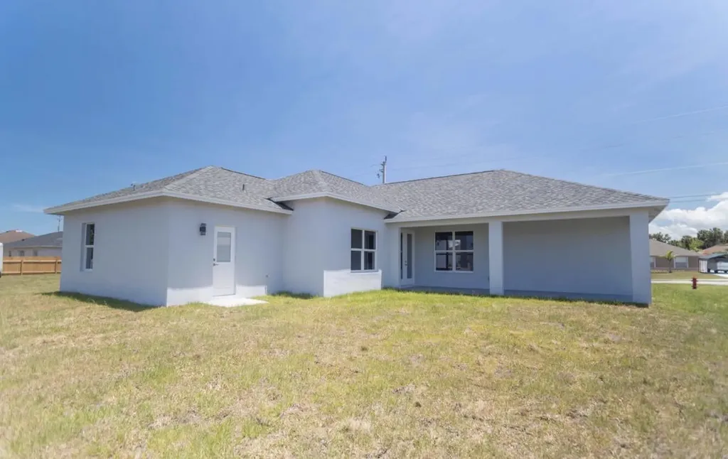 1221 SW Alcantarra Boulevard Port St Lucie FL 34953