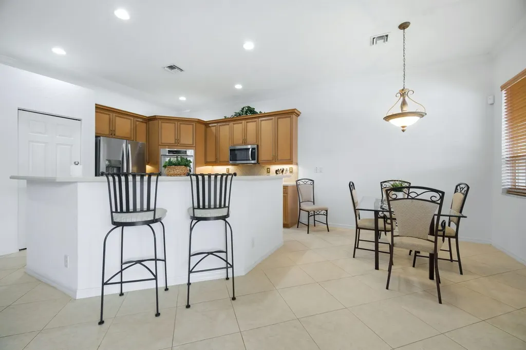 6018 NW 56th Circle NW Coral Springs FL 33067