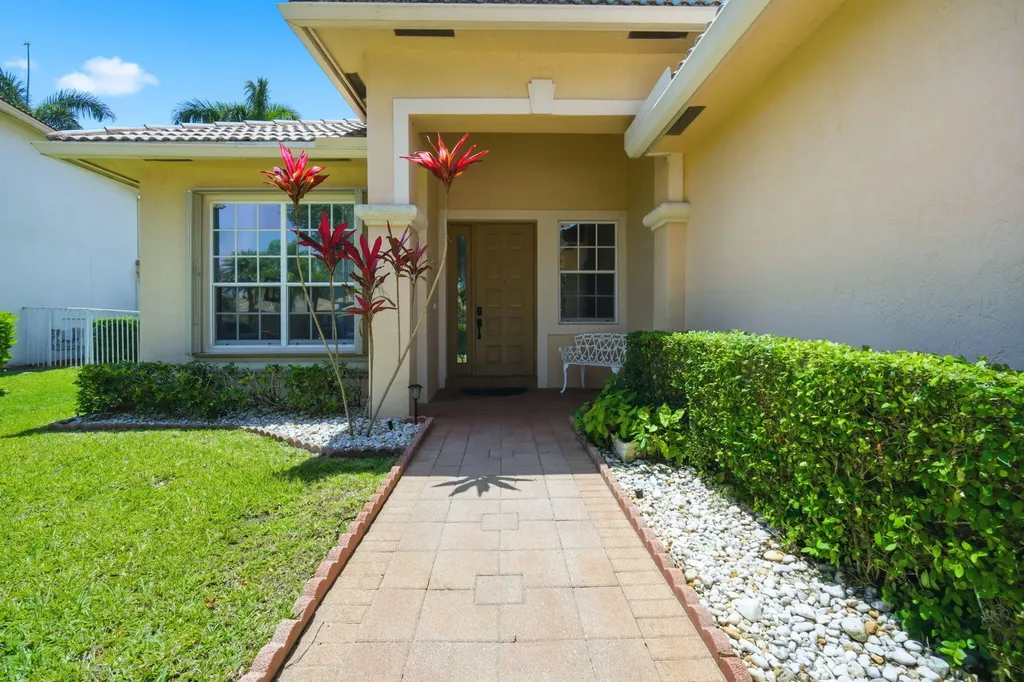 6018 NW 56th Circle NW Coral Springs FL 33067