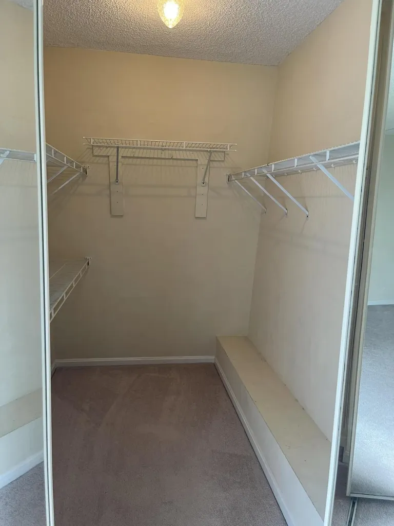 713 7th Court Palm Beach Gardens FL 33410