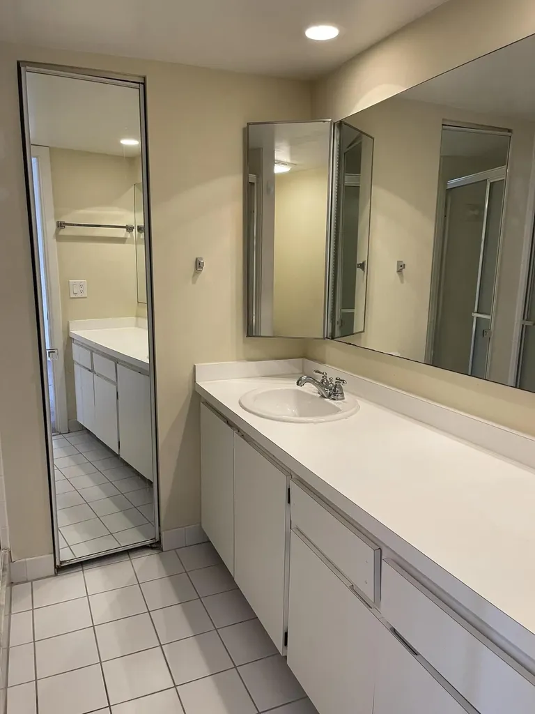 713 7th Court Palm Beach Gardens FL 33410