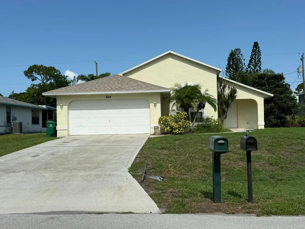 3014 SW Segovia Street Port St Lucie FL 34953
