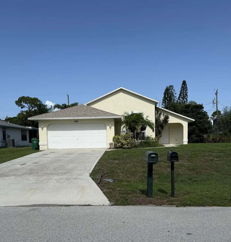 3014 SW Segovia Street Port St Lucie FL 34953