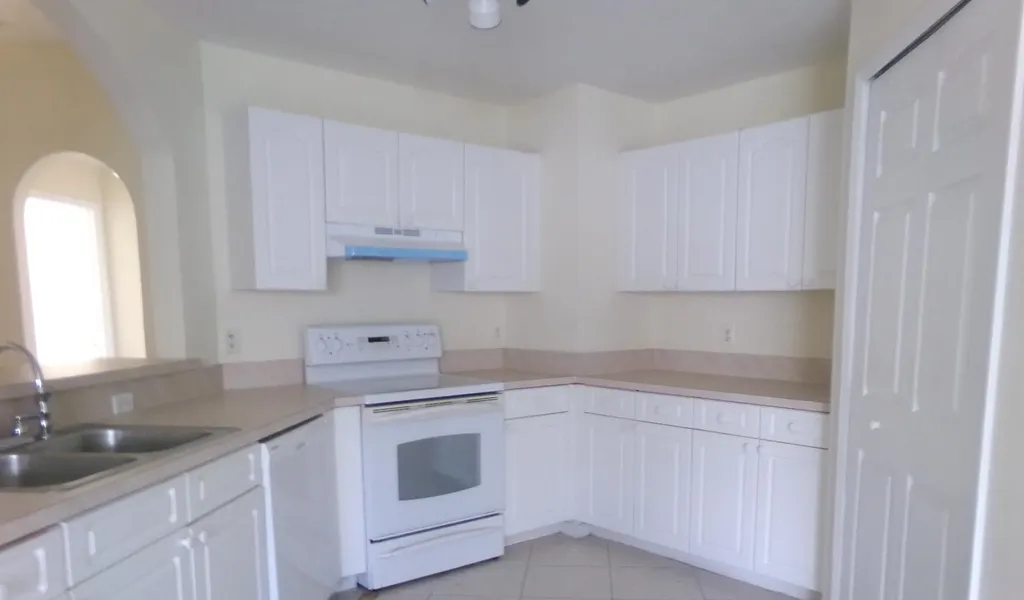 3014 SW Segovia Street Port St Lucie FL 34953