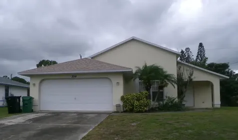 3014 SW Segovia Street Port St Lucie FL 34953