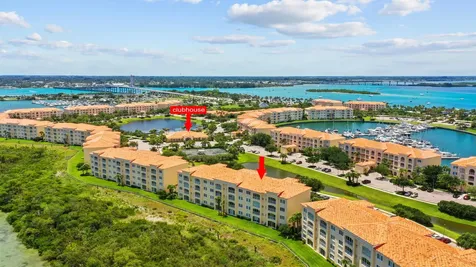 25 Harbour Isle Drive W Fort Pierce FL 34949