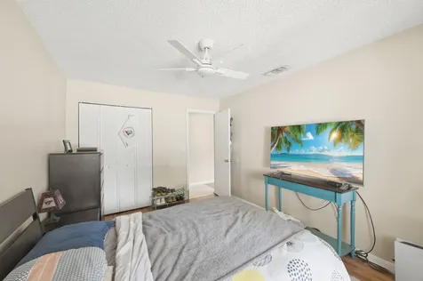 10222 Pine Drive Boynton Beach FL 33437