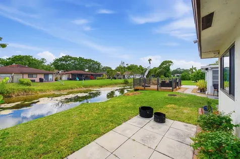 10222 Pine Drive Boynton Beach FL 33437