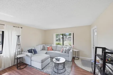 10222 Pine Drive Boynton Beach FL 33437