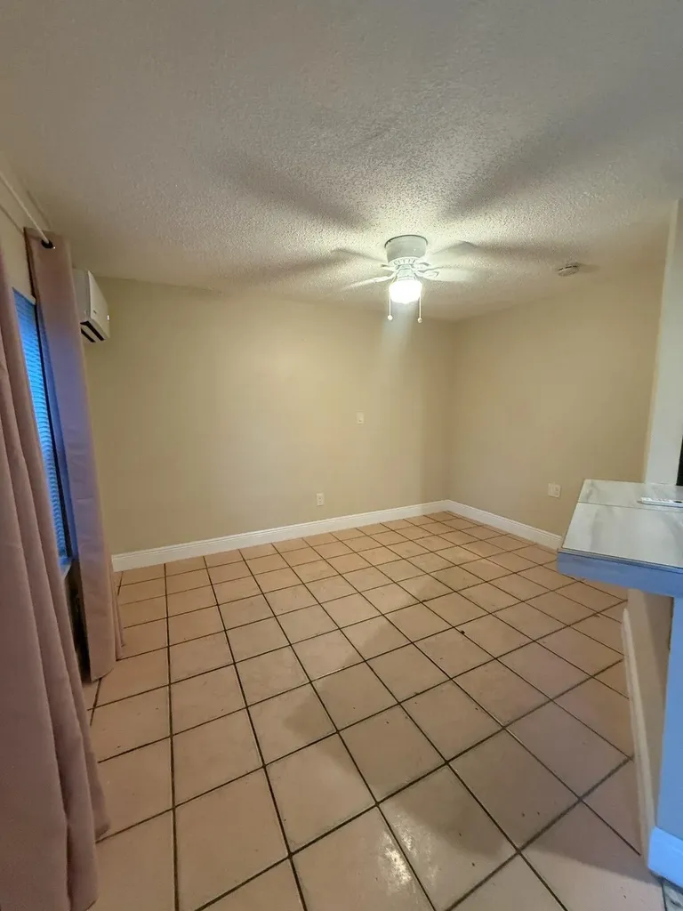 2960 SW 17th Street Fort Lauderdale FL 33312