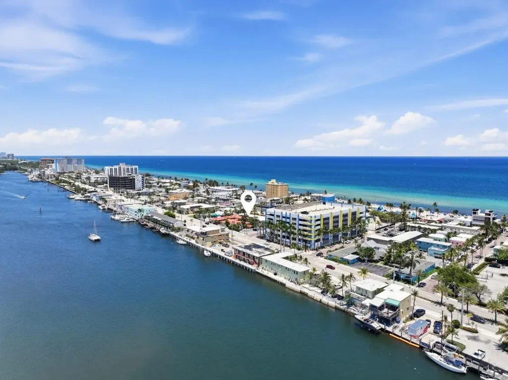 330 Arthur Street Hollywood FL 33019