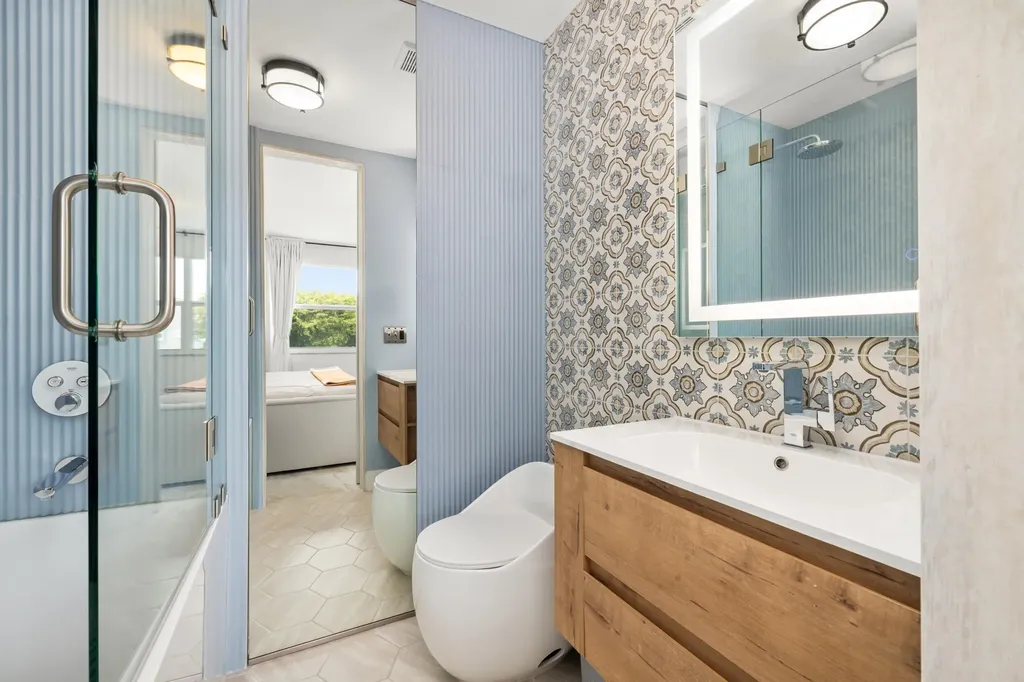 966 Jeffery Street Boca Raton FL 33487