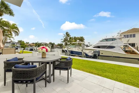 966 Jeffery Street Boca Raton FL 33487