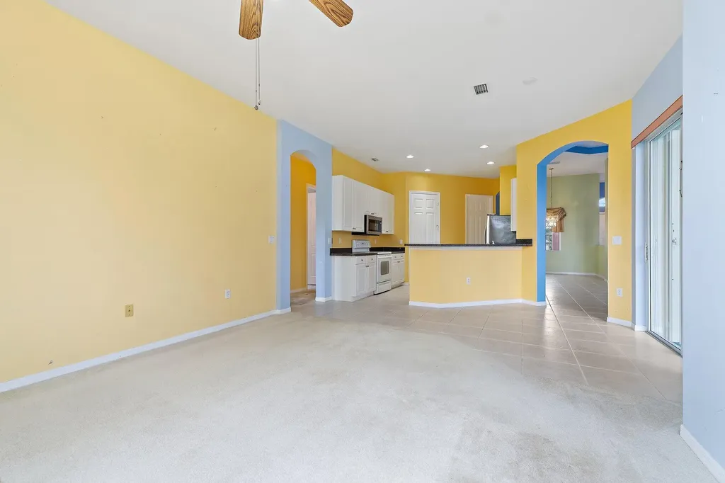 317 SW Lake Forest Way Port St Lucie FL 34986