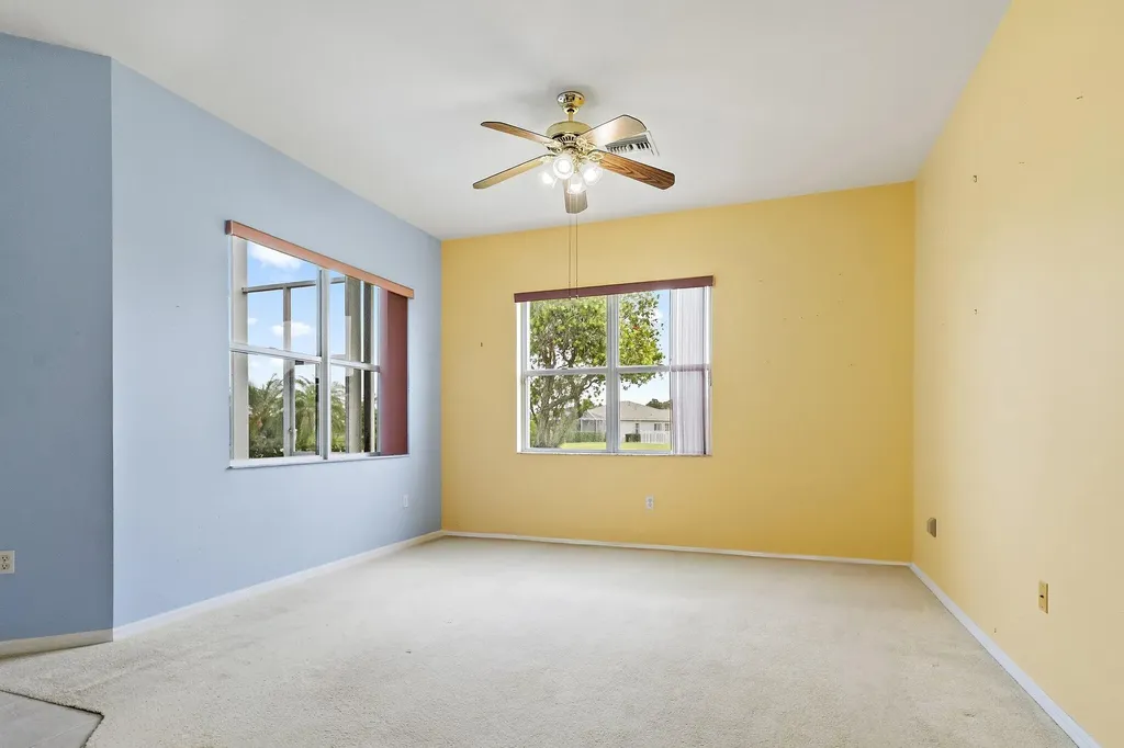 317 SW Lake Forest Way Port St Lucie FL 34986