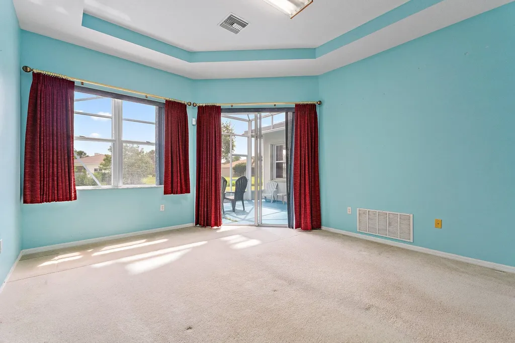 317 SW Lake Forest Way Port St Lucie FL 34986