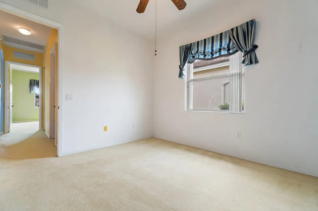 317 SW Lake Forest Way Port St Lucie FL 34986