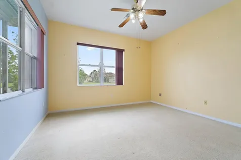317 SW Lake Forest Way Port St Lucie FL 34986