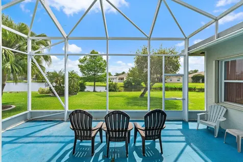 317 SW Lake Forest Way Port St Lucie FL 34986