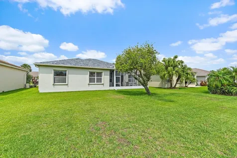317 SW Lake Forest Way Port St Lucie FL 34986