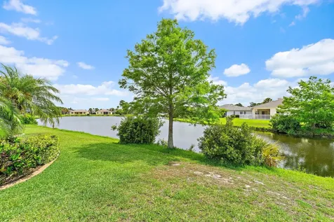 317 SW Lake Forest Way Port St Lucie FL 34986