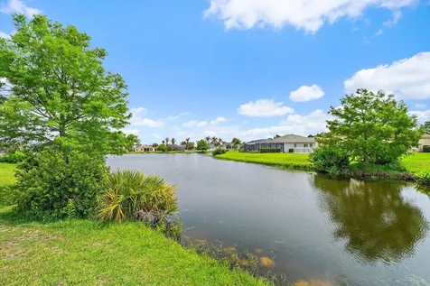 317 SW Lake Forest Way Port St Lucie FL 34986