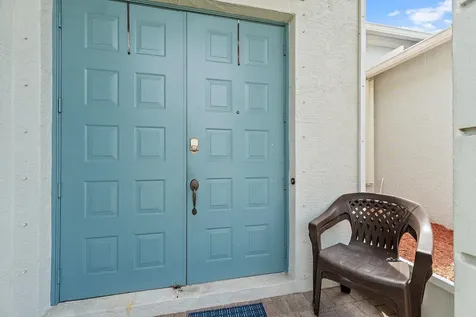 317 SW Lake Forest Way Port St Lucie FL 34986