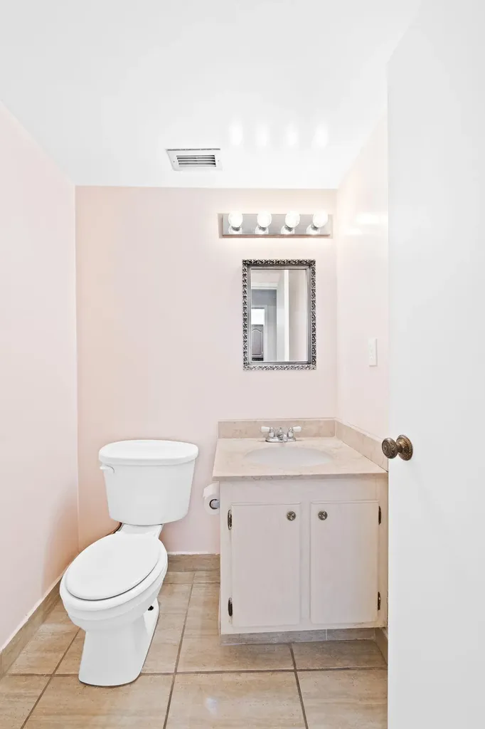 3725 S Ocean Drive Hollywood FL 33019