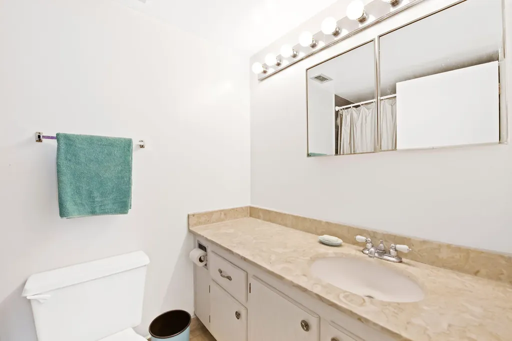 3725 S Ocean Drive Hollywood FL 33019