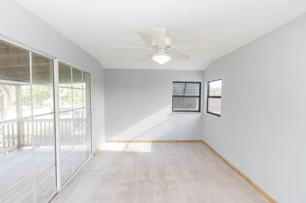 621 NW Sharpe Street Port St Lucie FL 34983
