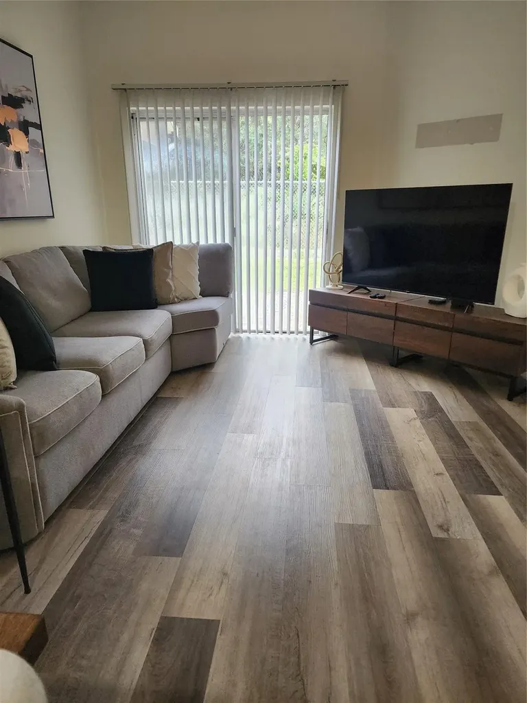 624 NW 47th Street Deerfield Beach FL 33064