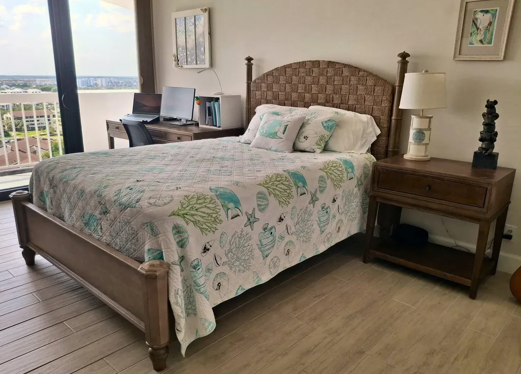 123 Lakeshore Drive North Palm Beach FL 33408